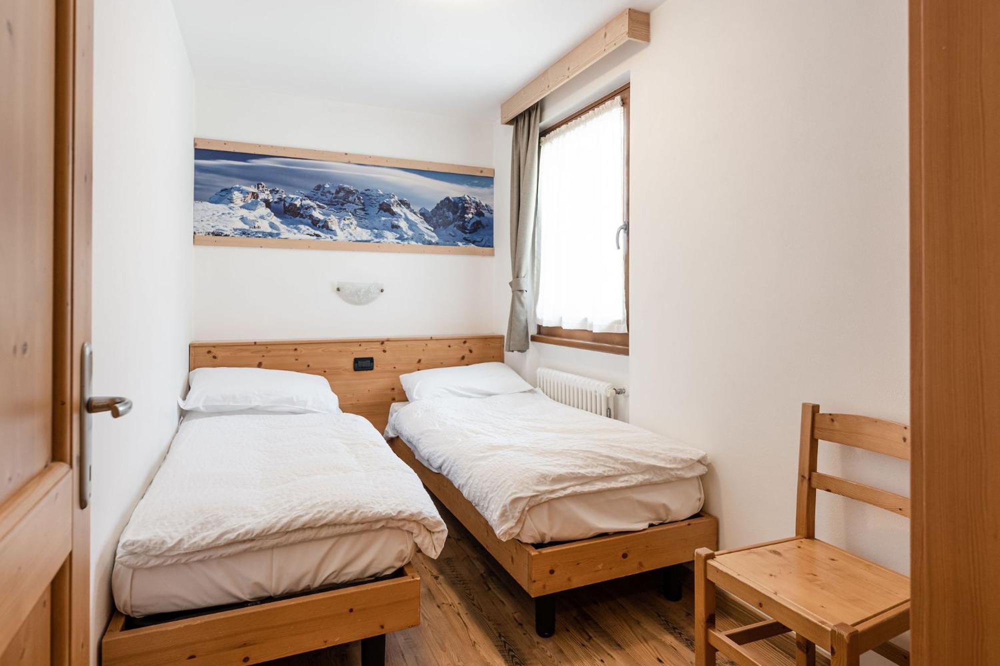 Gaia Residence Hotel Медзана Экстерьер фото