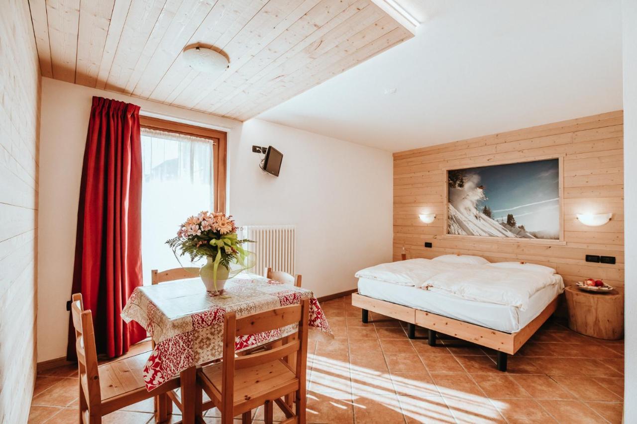 Gaia Residence Hotel Медзана Экстерьер фото